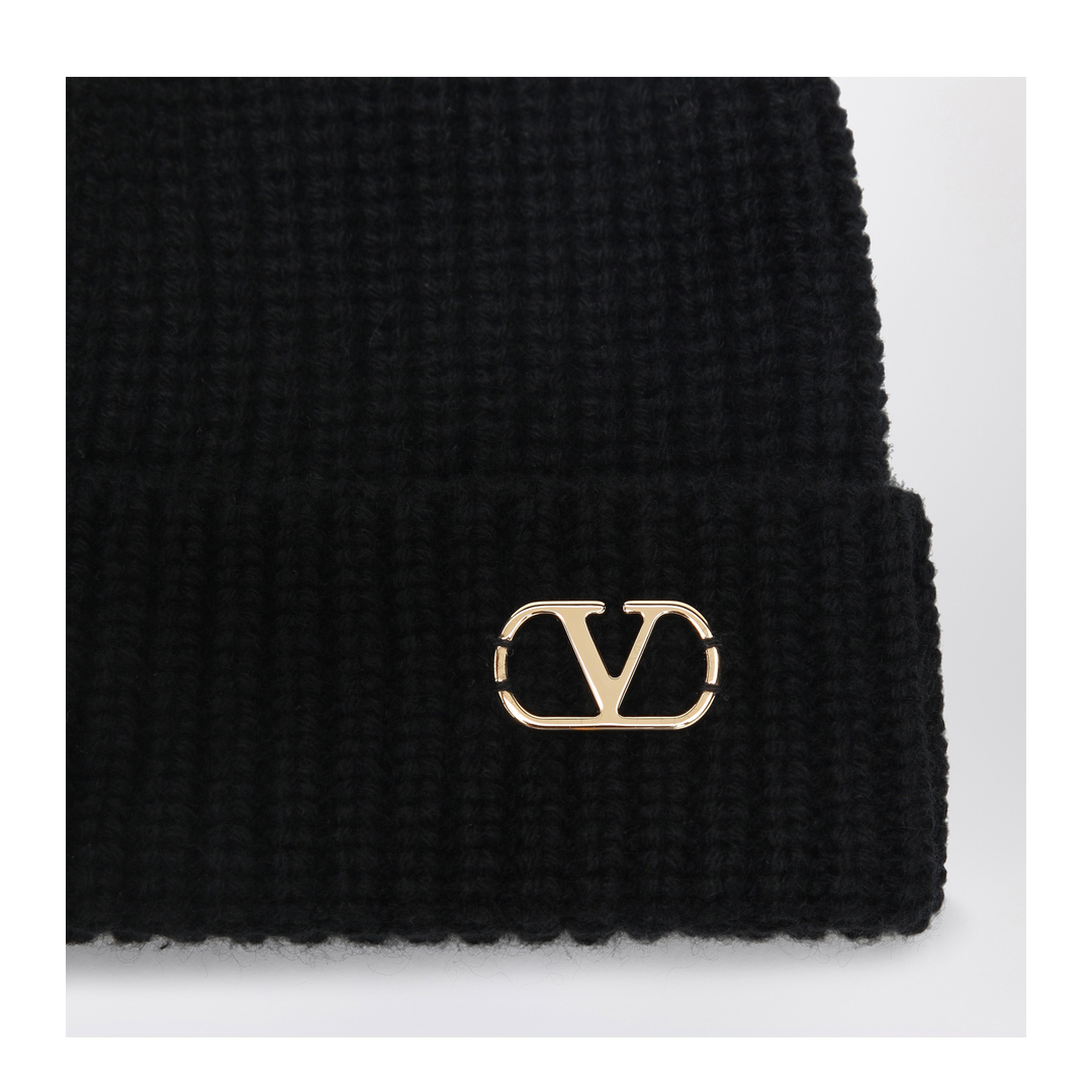 MAYFEYR - Valentino - Black Vlogo Signature Cashmere Beanie - 9Y2HB02GATZ0NO