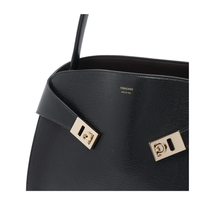 Hug Shoulder Bag in Black