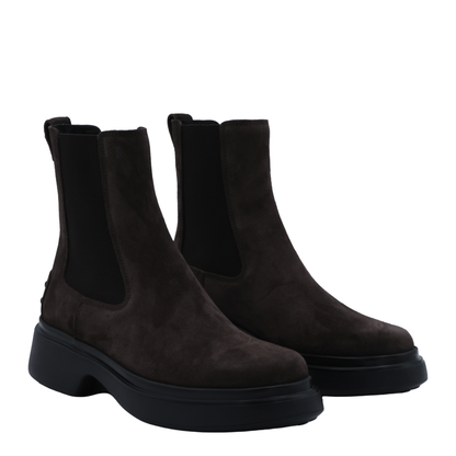 Boots Brown