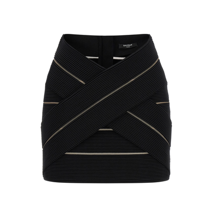V-Shaped Waist Skirt Black