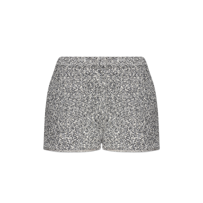 Shorts with an elastic waistband