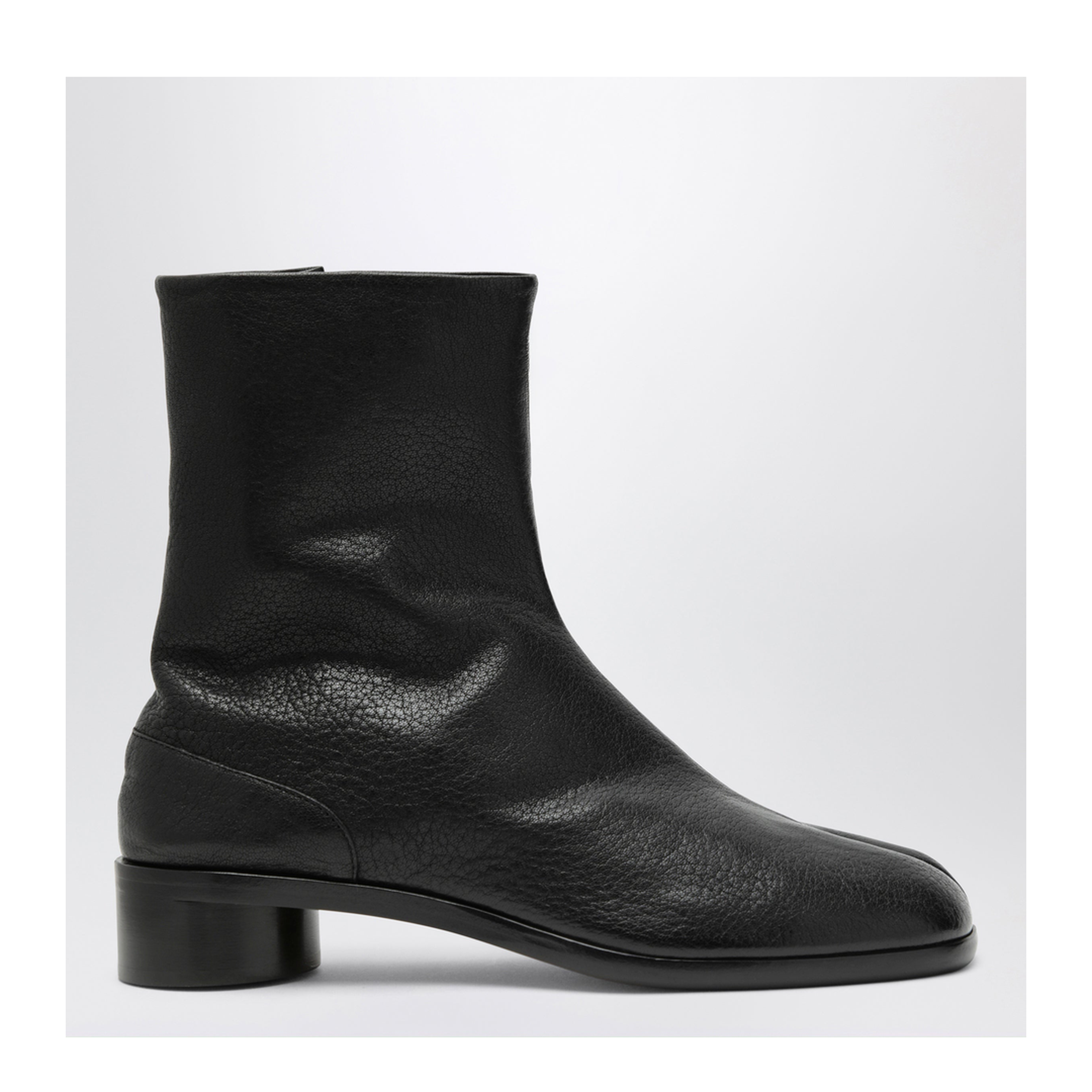 MAYFEYR - Maison Margiela - Tabi Leather Ankle Boots In Black - S57WU0153P7805T8013