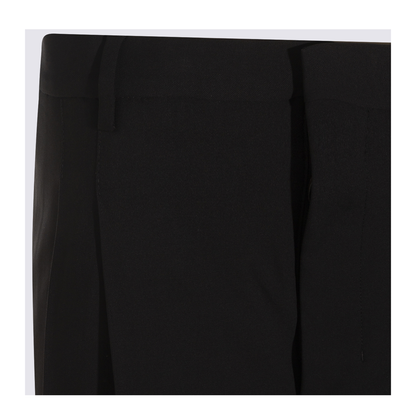 Black Pleated Bermuda Shorts in Cotton