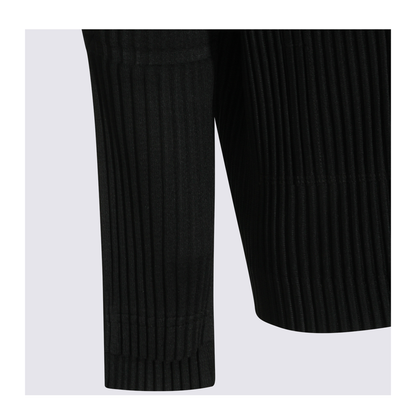 Sweaters Black