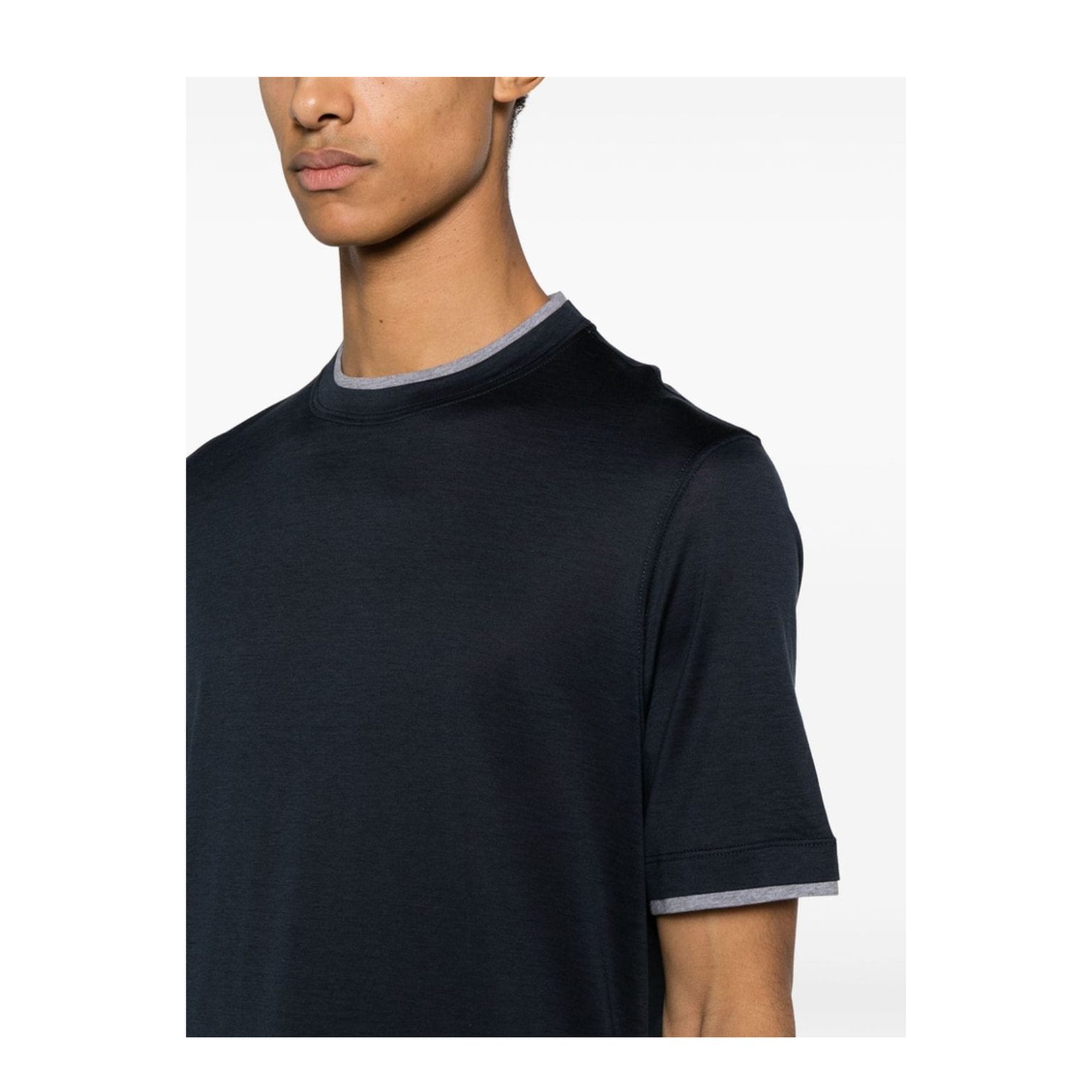 Short Sleeves Grey Contrast Crewneck Silk Trim