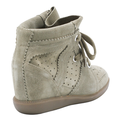 Bobby Sneakers