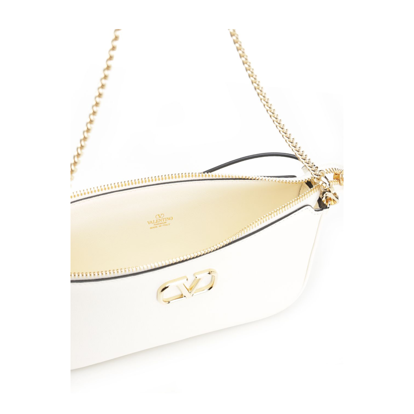 V-logo Signature Shoulder Bag