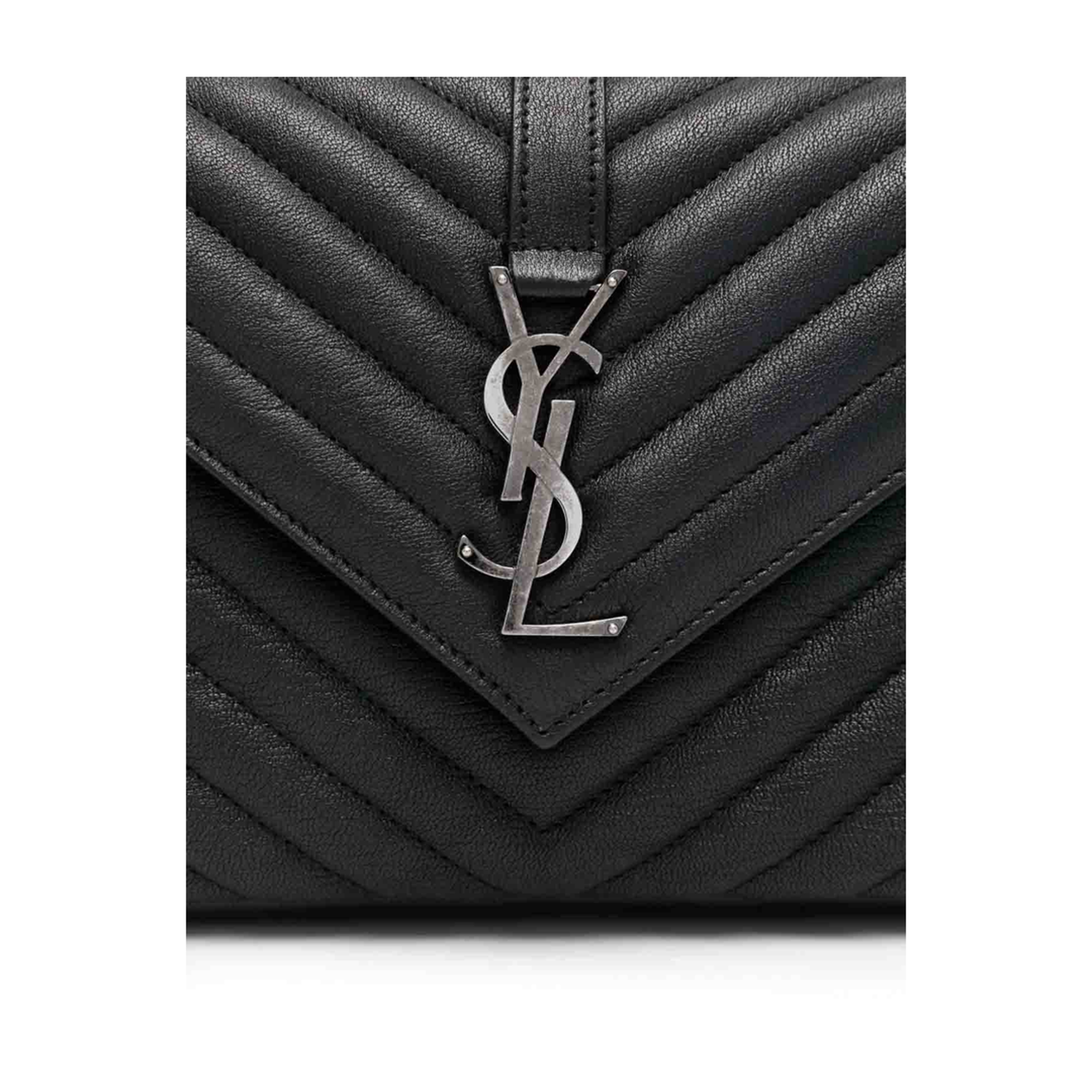 College Medium in Quilted Leather