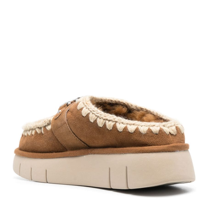 Bounce Clog Metal Logo Slippers