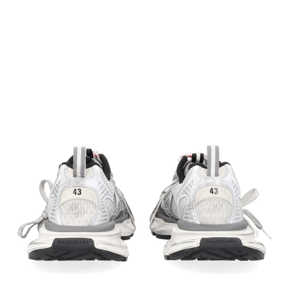 3XL Split Logo Sneaker