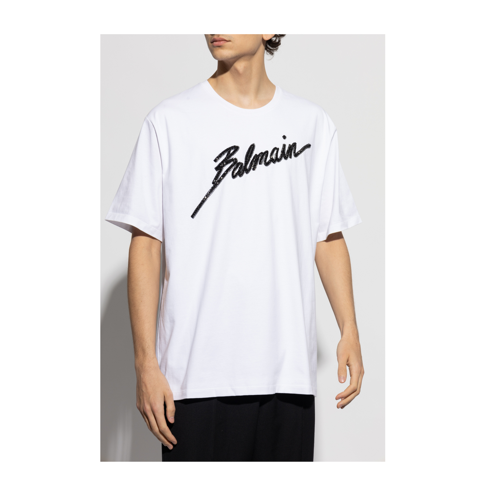 T-shirt with shimmering appliqués