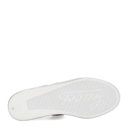 Stretch Low-Top Trainer in White Leather