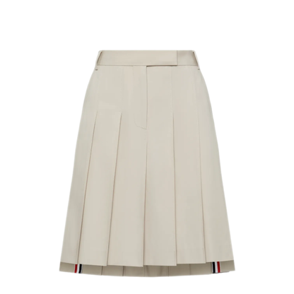 MAYFEYR - Thom Browne - Bermuda Length Front Fly Pleated Skirt With Gg Details In Wrinkle Free Cotton Suiting - FGCA40UF1063260