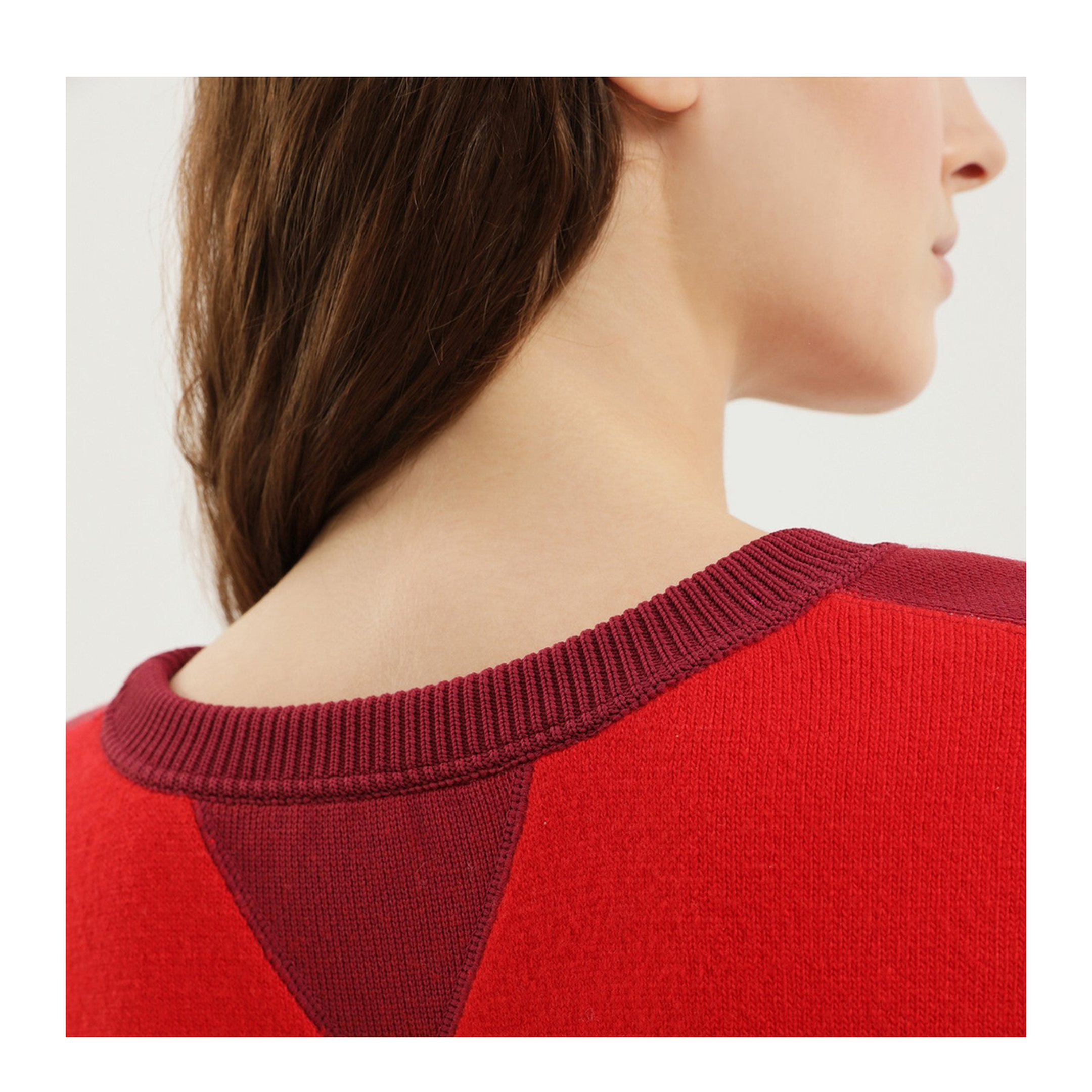 MAYFEYR - 1989 STUDIO - Color Block Crew Neck Sweater - F04WAL006KNI0015000