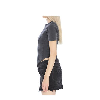 Top with an asymmetric hem