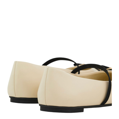 MAYFEYR - Ferragamo - Bicolor New Vara Plate Ballerinas - 01J1830777437
