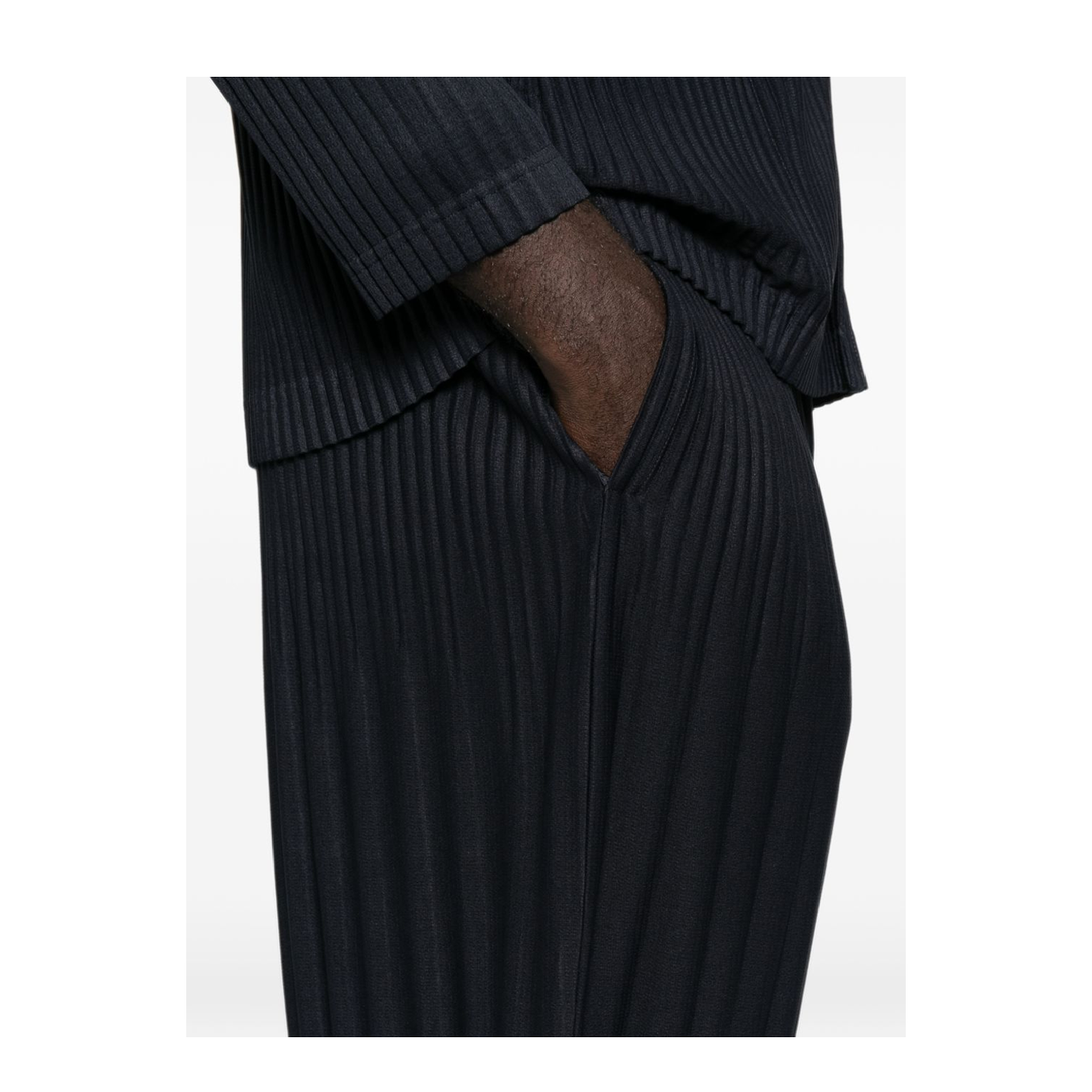 MAYFEYR - Bao Bao Issey Miyake - Trousers Navy - HP68JF55375