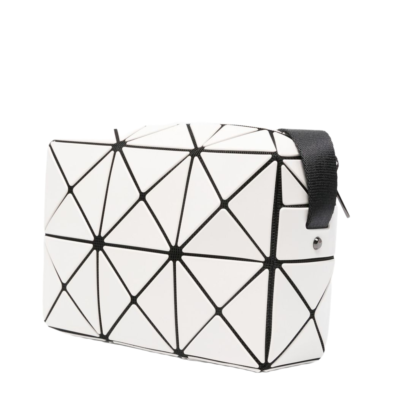 Bags featuring a radical triangle-based concept and manufacturing techniques