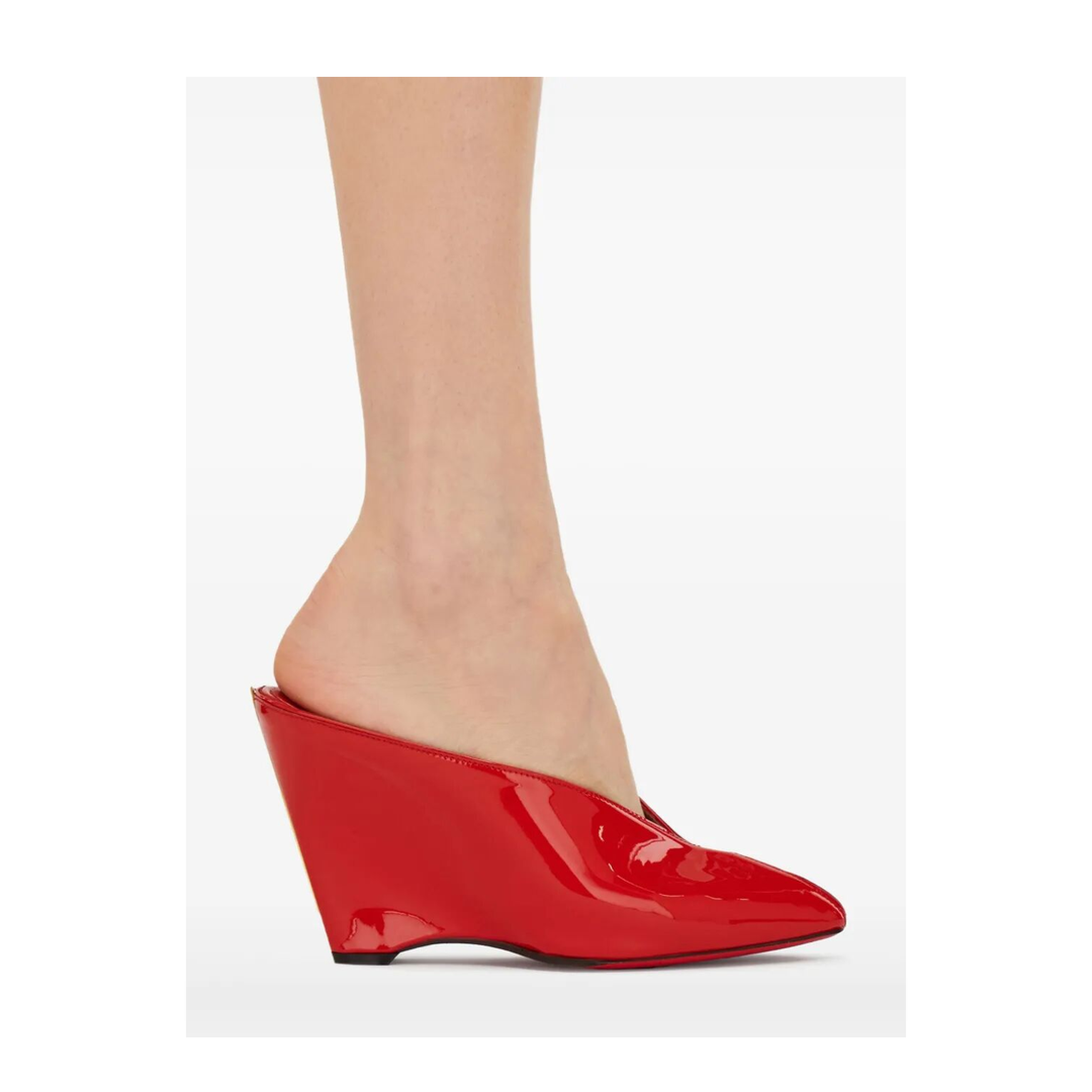 MAYFEYR - Ferragamo - Alicia 95 Peep Toe Patent Leather Mule - 01K8740787683