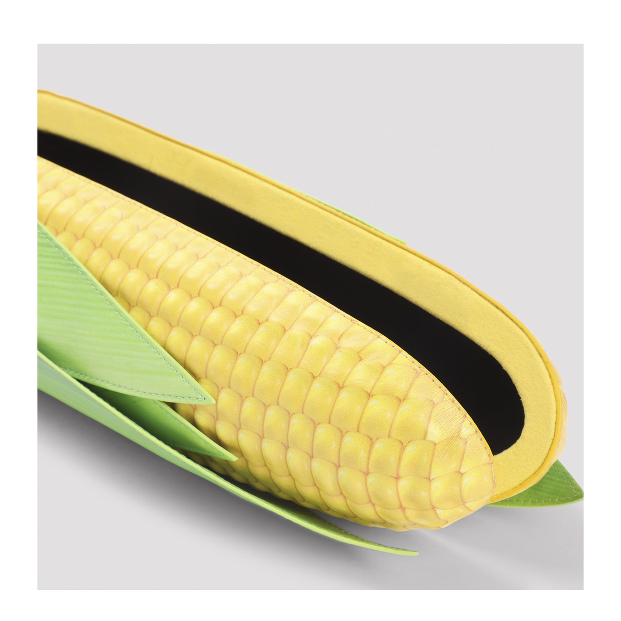 MAYFEYR - Moschino - Corn Cab Clutch Bag - MC4120PP1POS6