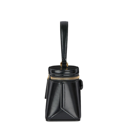Antigona Calfskin Vanity Bag in Box Leather with Chain - Black