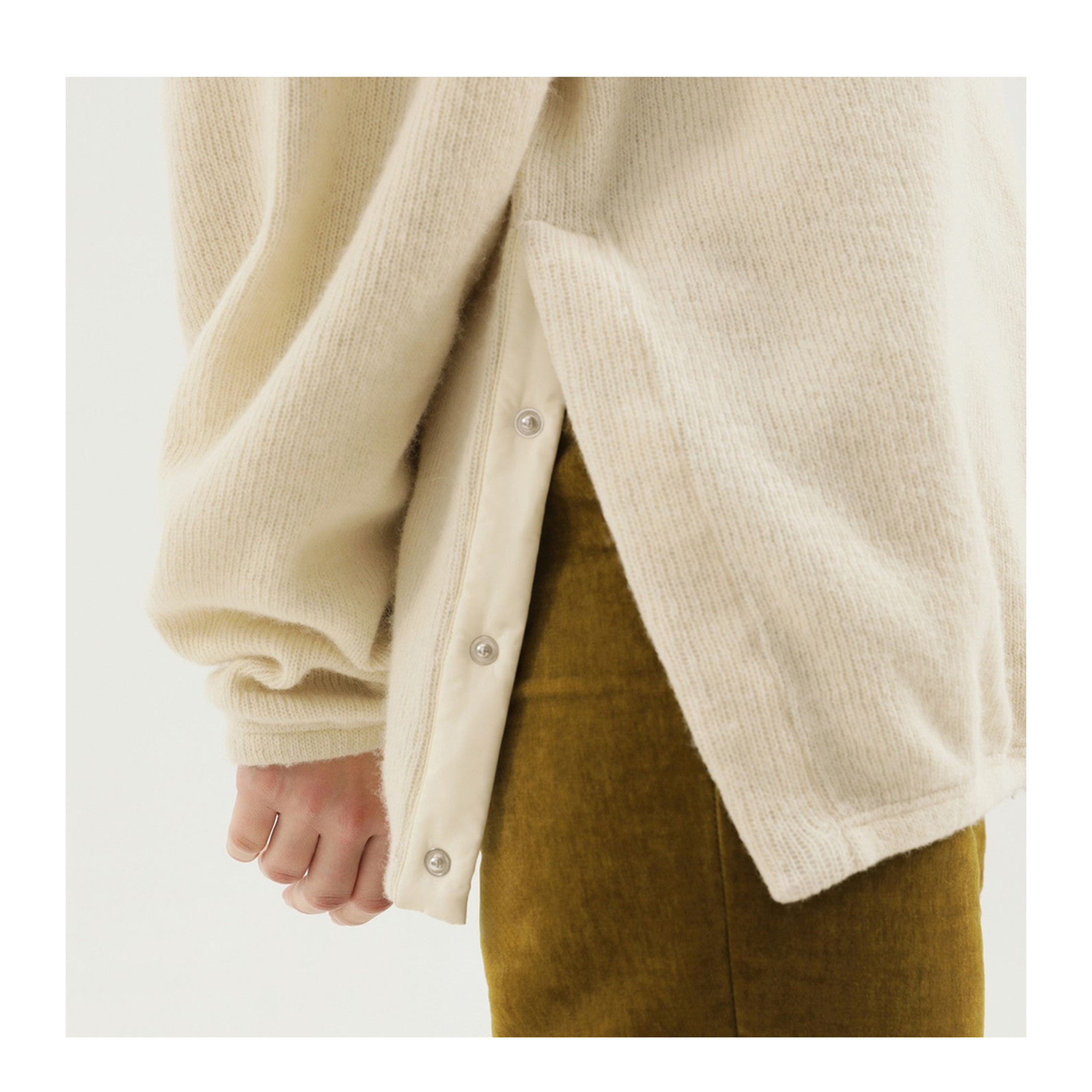 MAYFEYR - 1989 STUDIO - White Ribbed Sweater With Slits - F04WEL001JER0014100