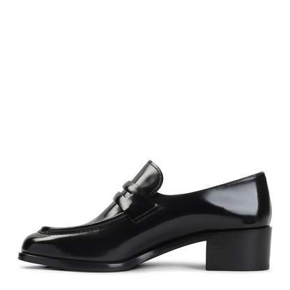 Flat Shoes