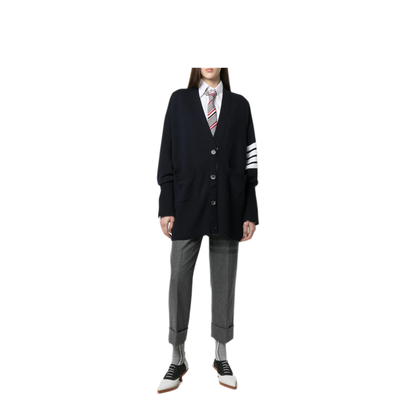 MAYFEYR - Thom Browne - Exaggerated Fit V Neck Cardigan W/ 4 Bar Stripe In Fine Merino Wool - FKC402AY1002415