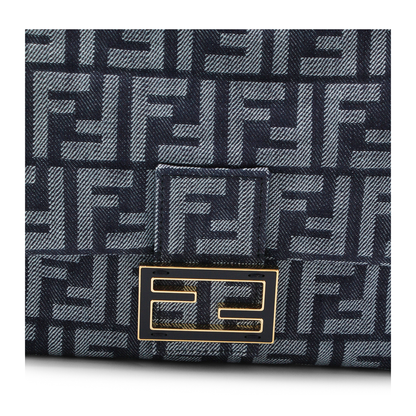 Mamma Baguette Medium Denim-Effect FF Jacquard Shoulder Bag - Dark Blue