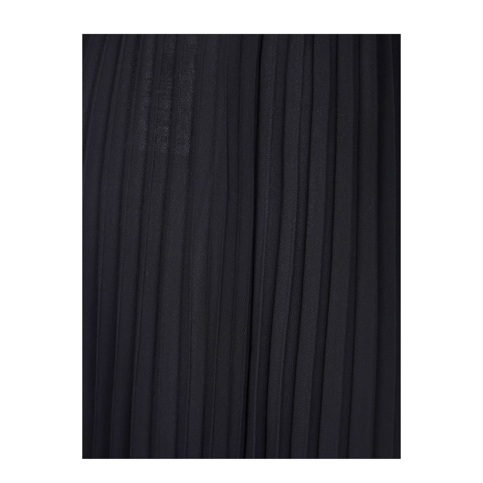 Pleated Trousers in Technical Georgette