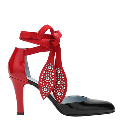 Black and Red Foliefoliage Décolleté