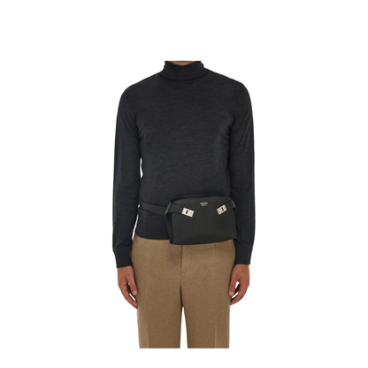 Bridge Bag with Double Magnetic Closure