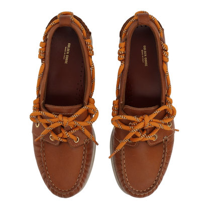 Moccasin Cruise