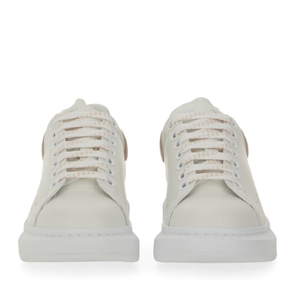 Oversized Sneaker