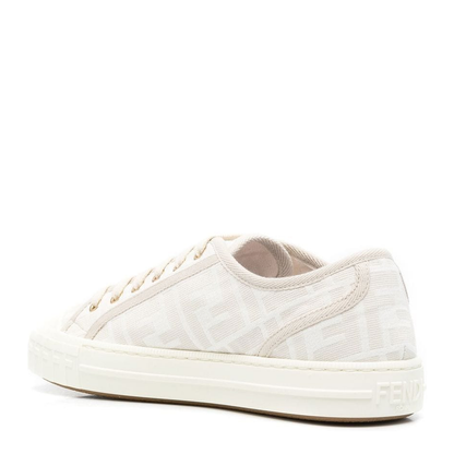 Sneakers White