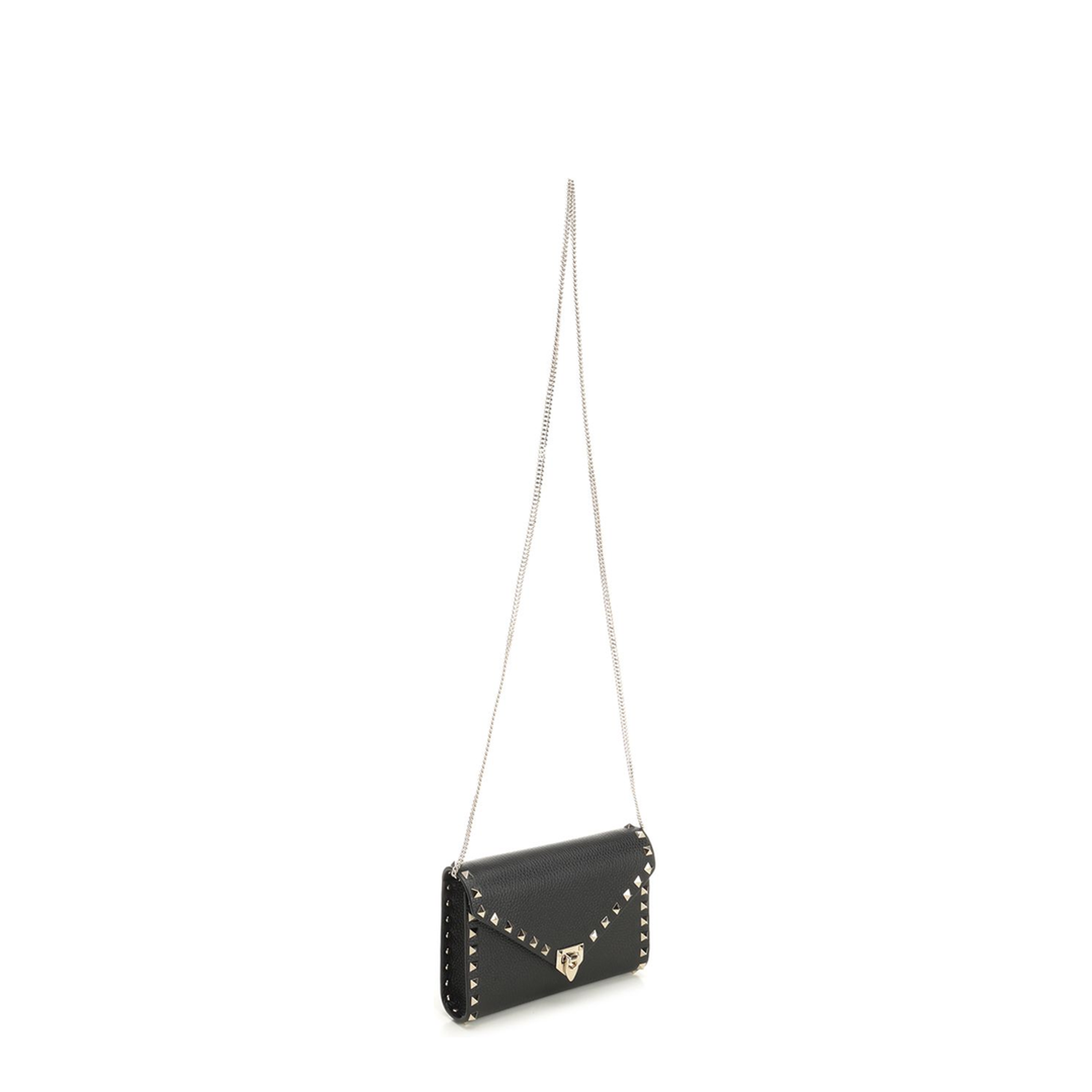 Rockstud Grainy Calfskin Wallet On Chain - Black