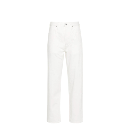 High-waisted jeans