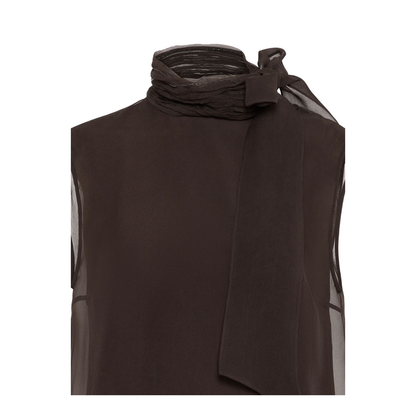 Sleeveless Layered Top