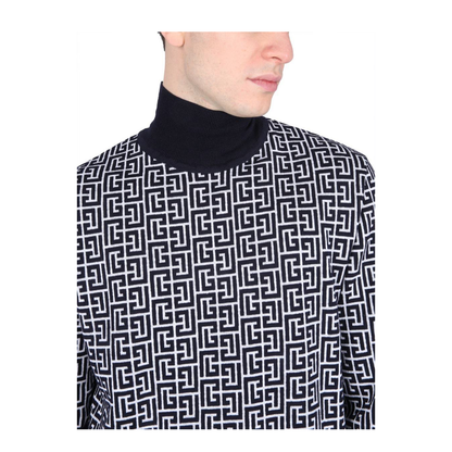 Two-tone wool blend sweater