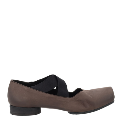 Flat Shoes Brown