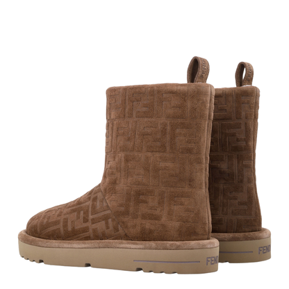 Boots Brown
