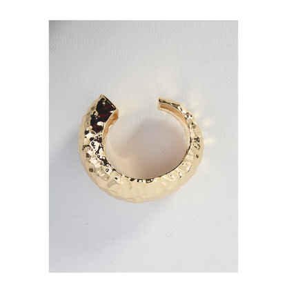 MAYFEYR - Self Portrait - Hammered Gold Cuff - RS26604BAGOLD