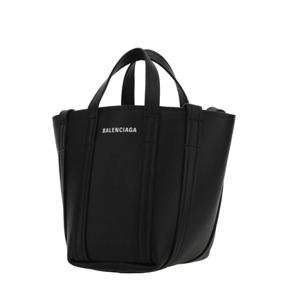 Everyday Xs North-South Shoulder Tote Bag