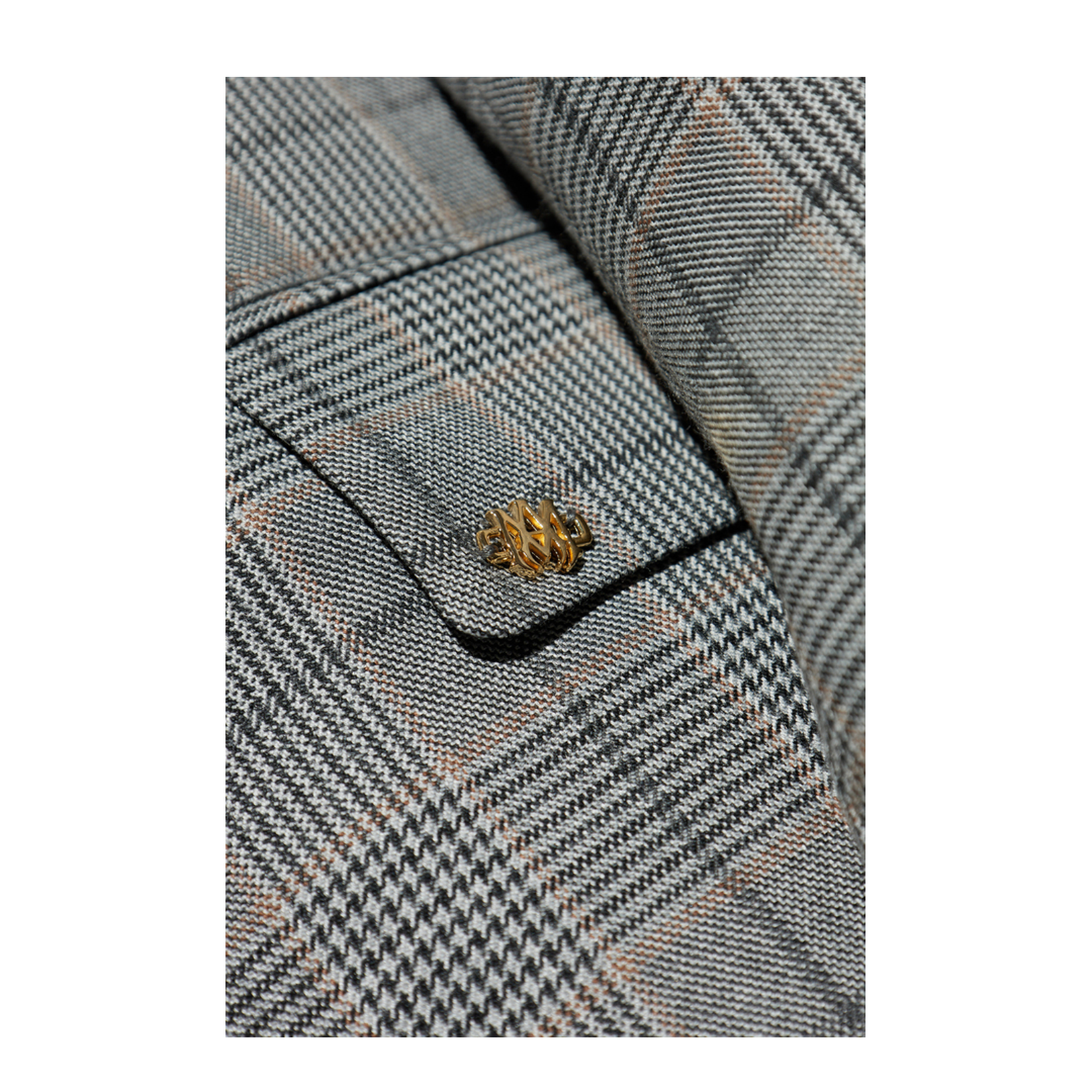 Double-breasted blazer with a check pattern
