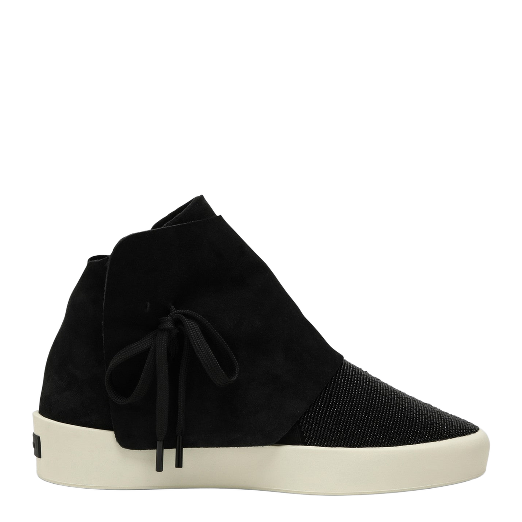 Moc Hi black sneaker