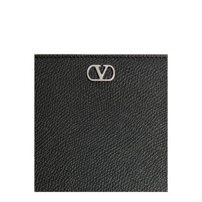 Pouch V Logo