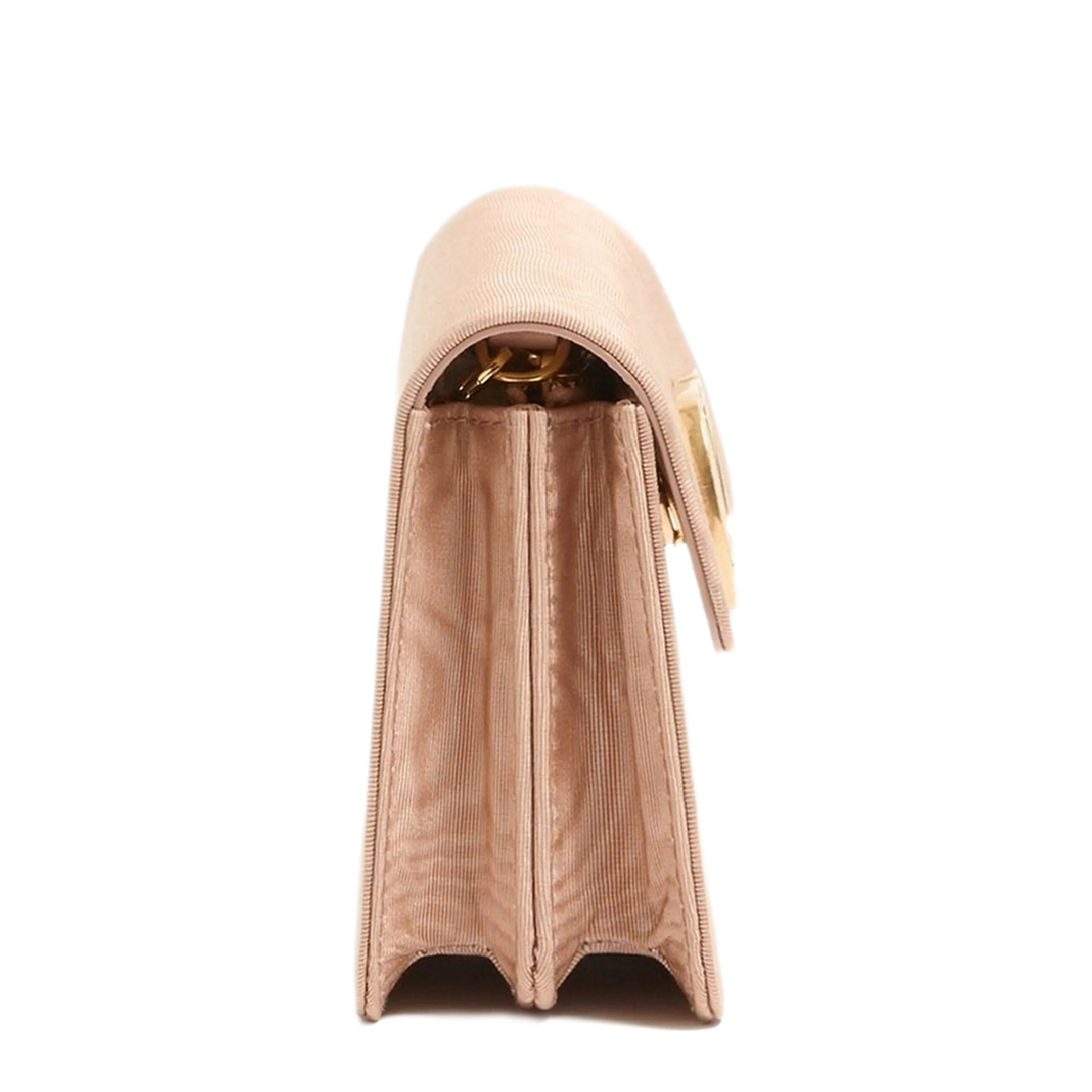 MAYFEYR - Valentino - Wallet W/Strap - WP0BB4YRE