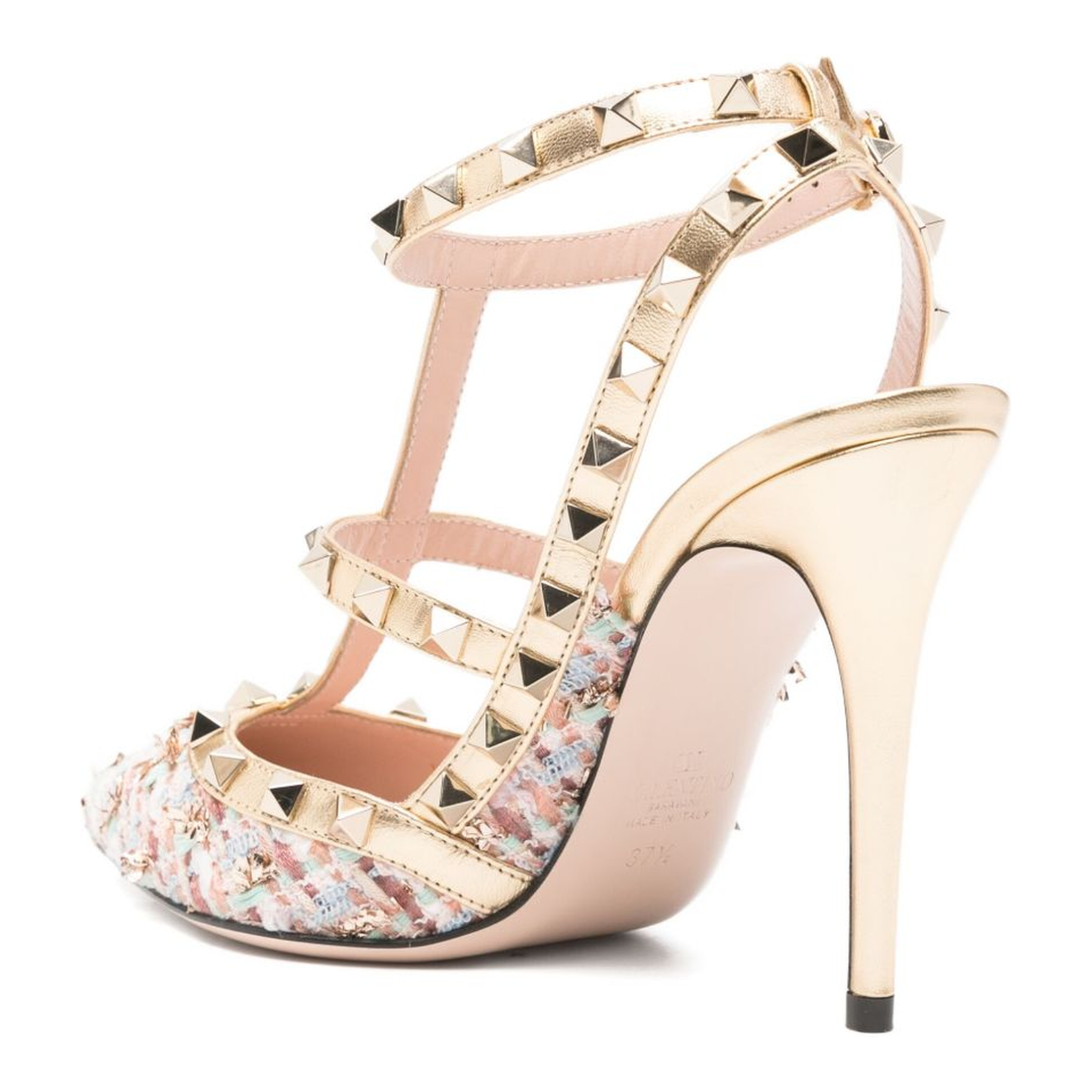 With Heel Light And Natural