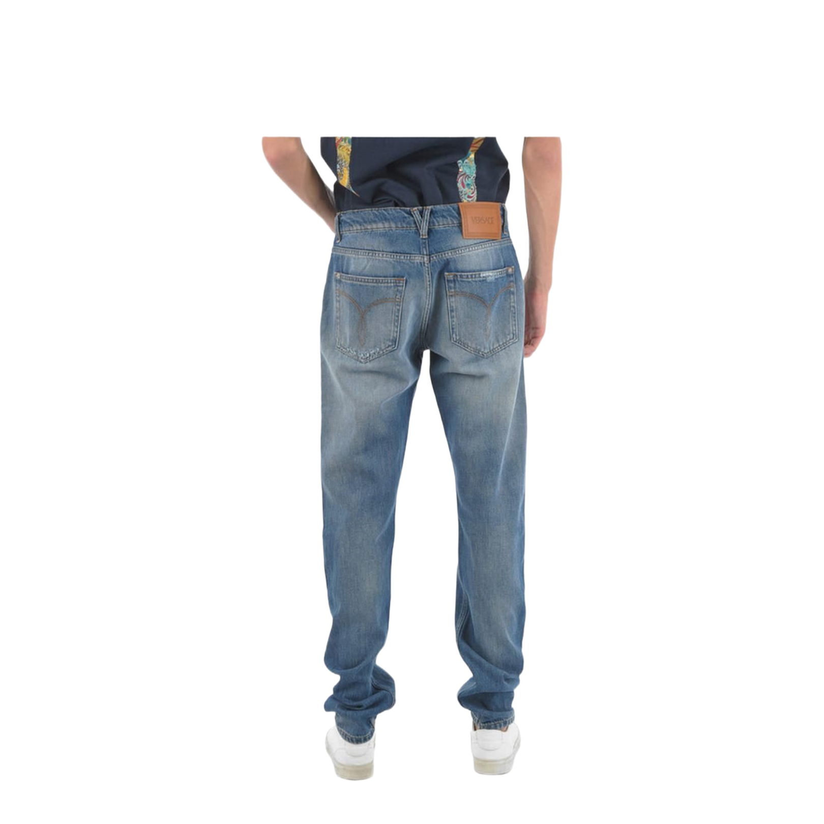 JEANS CON PATCH LOGO