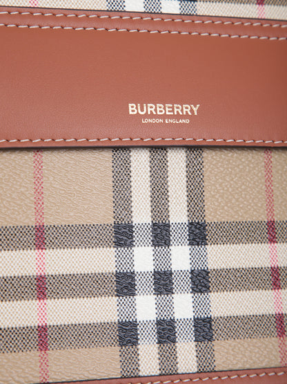 口袋托特包，金色五金配件